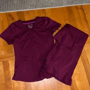 Women’s Scrub Set